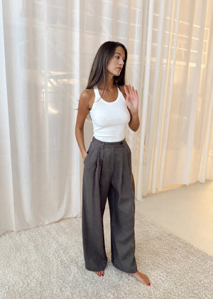 MARVEL Wide-Leg Linen Trousers Brown