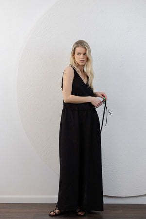 LILA Linen Maxi Dress
