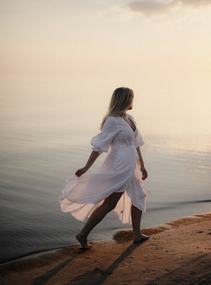 ALLURE Midi Linen Dress