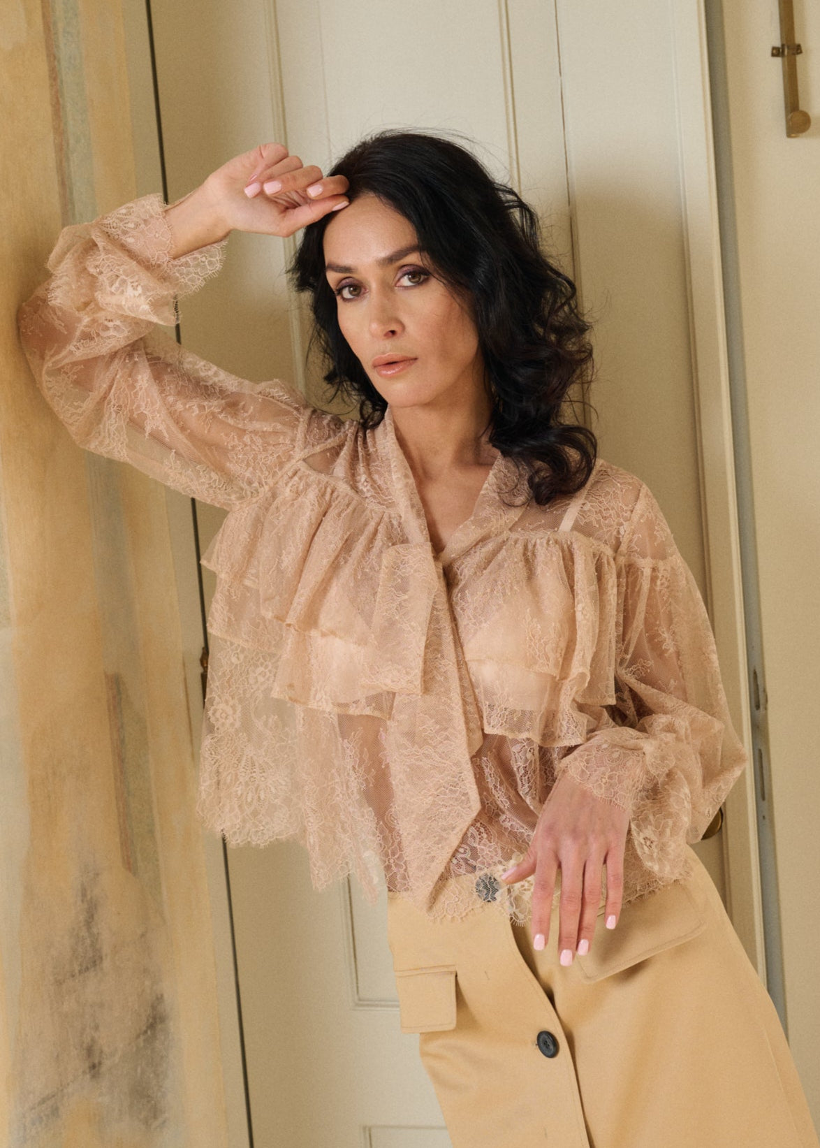 TRESOR Chantilly Lace Ruffle Blouse Sand