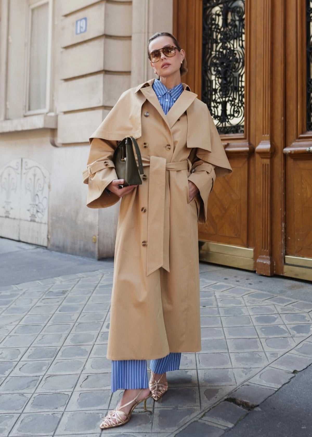 SOHO Classic Trench Coat With Removable Cape Camel