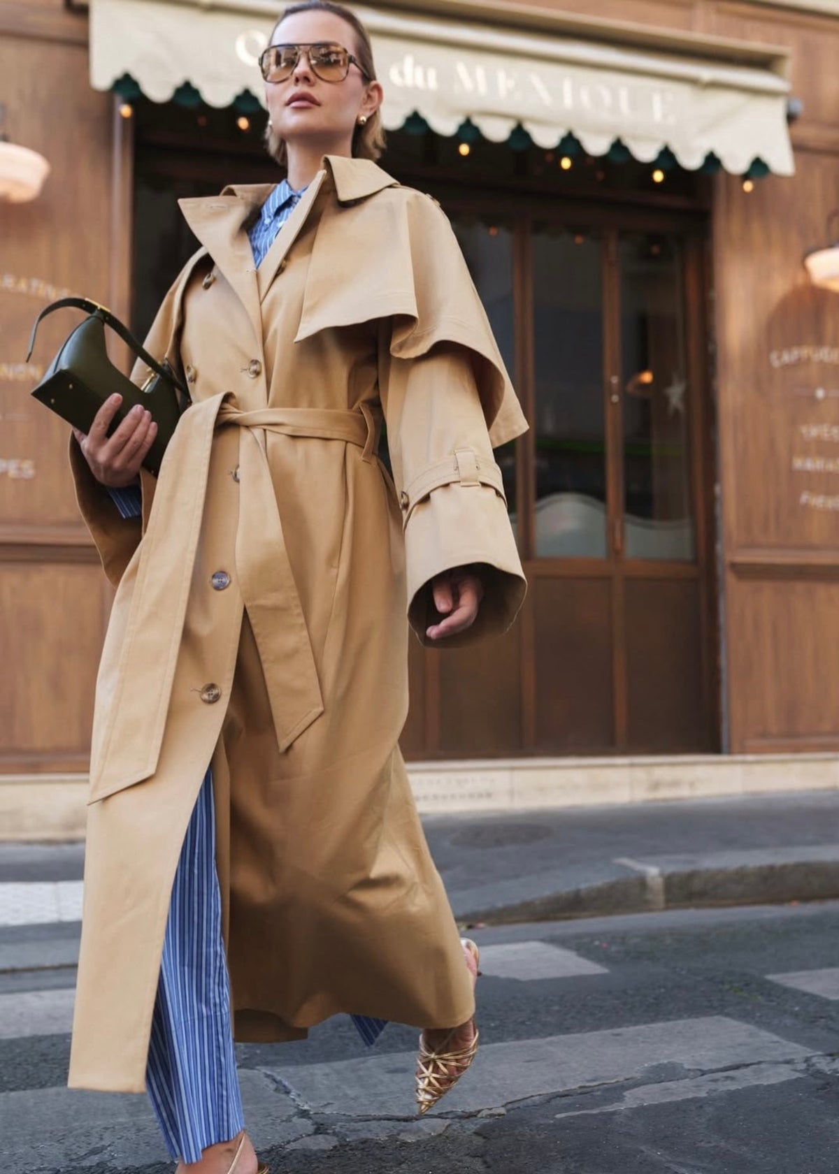 SOHO Classic Trench Coat With Removable Cape Camel