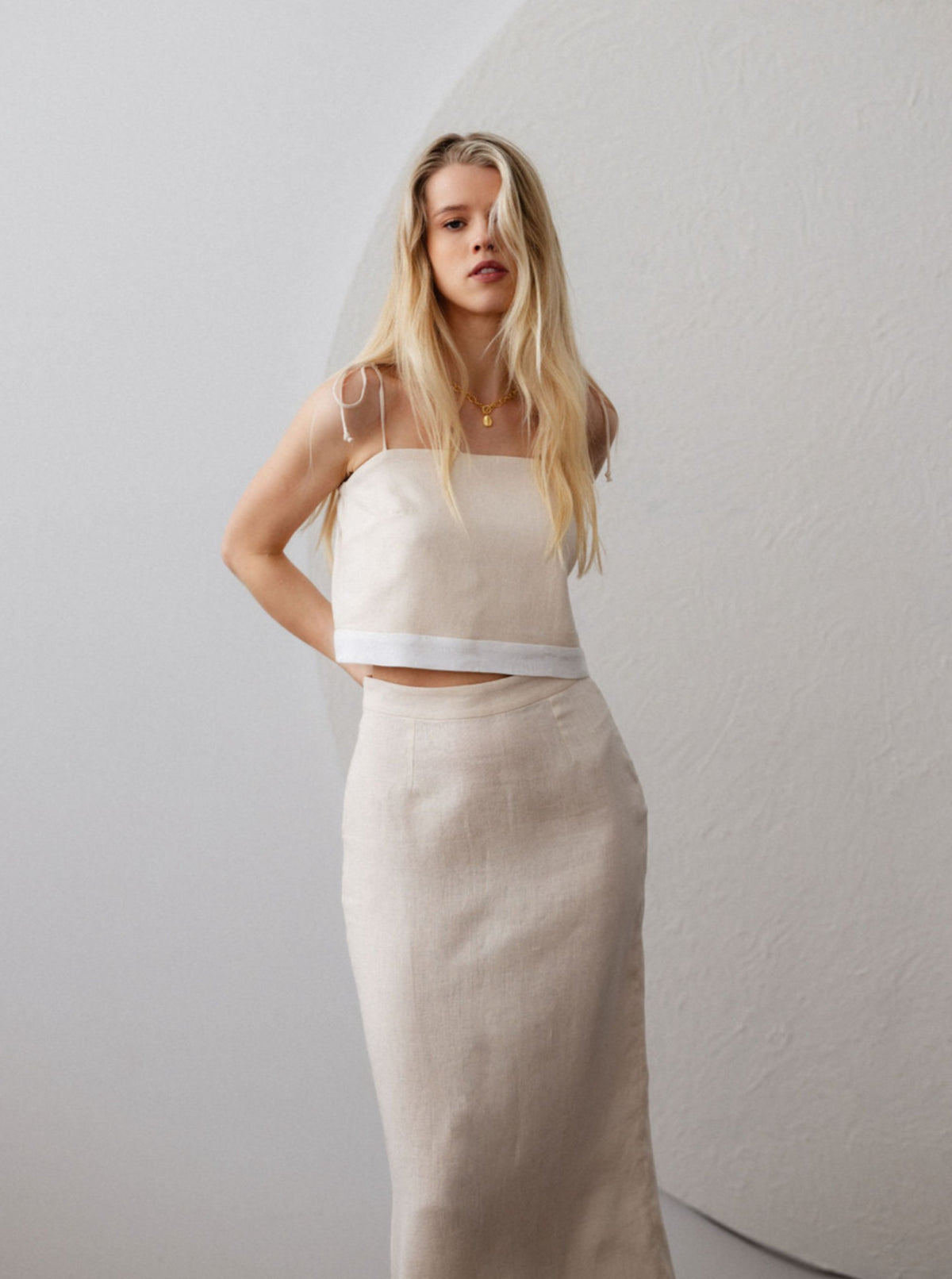 DALI Linen Crop Top