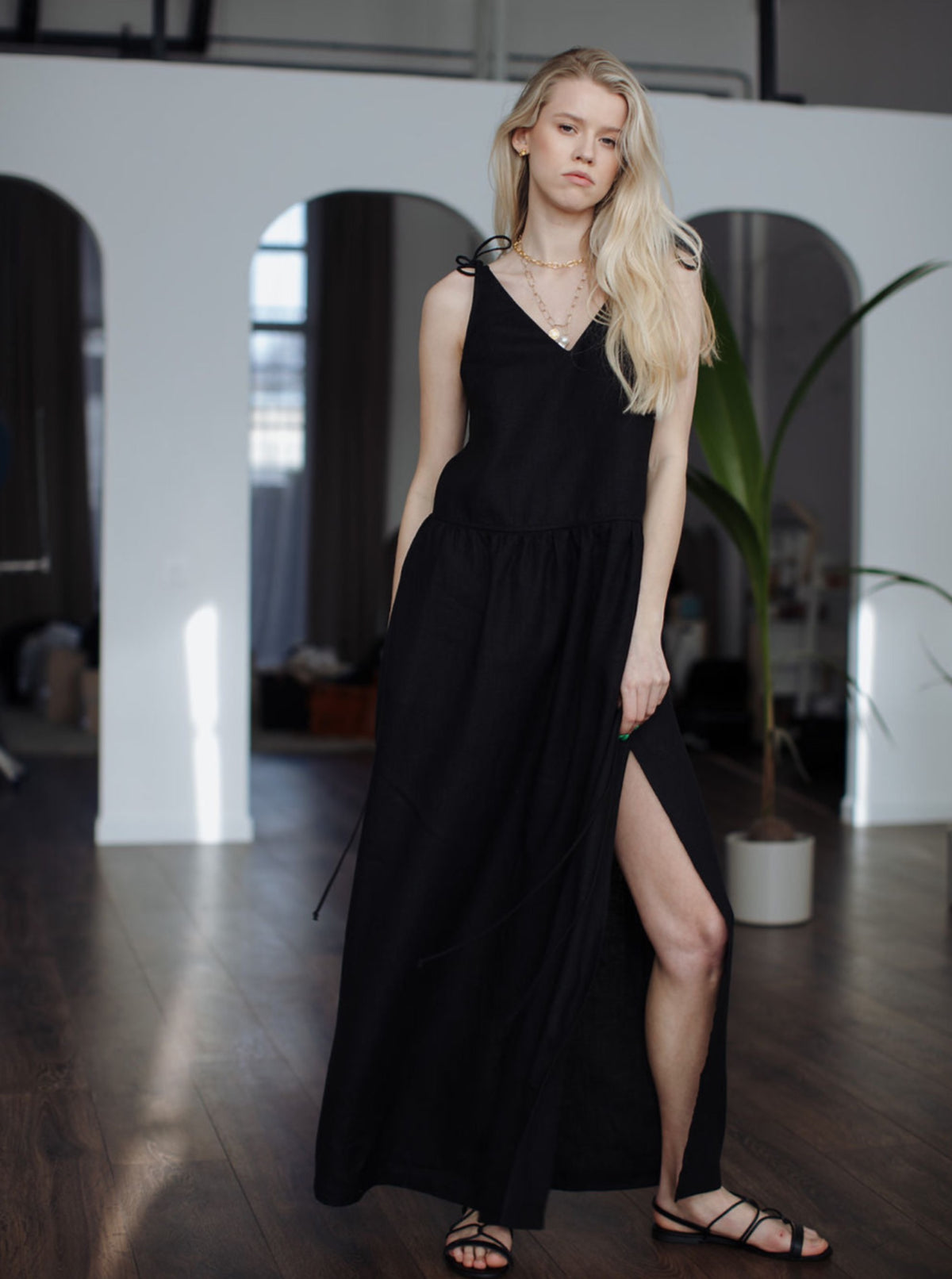 LILA Linen Maxi Dress