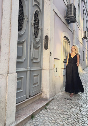 GISELE Linen Maxi Dress Black