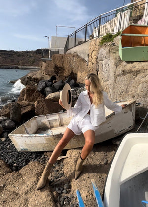 LUNA Linen Shorts